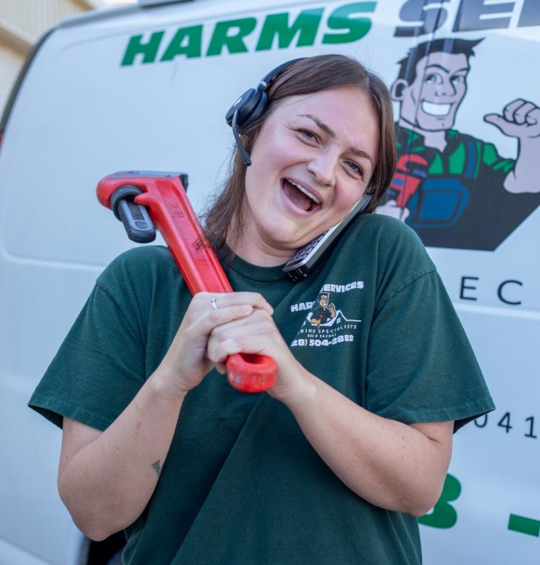 Harms Services dispatcher Our dispatcher that we love so much here at harms services.
